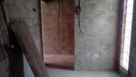 Porte entrée vue de l'intérieur.jpg